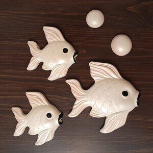 Miller Studio Chalkware Fish Bubbles Wall Plaque 1960 Pearlized Light Pink